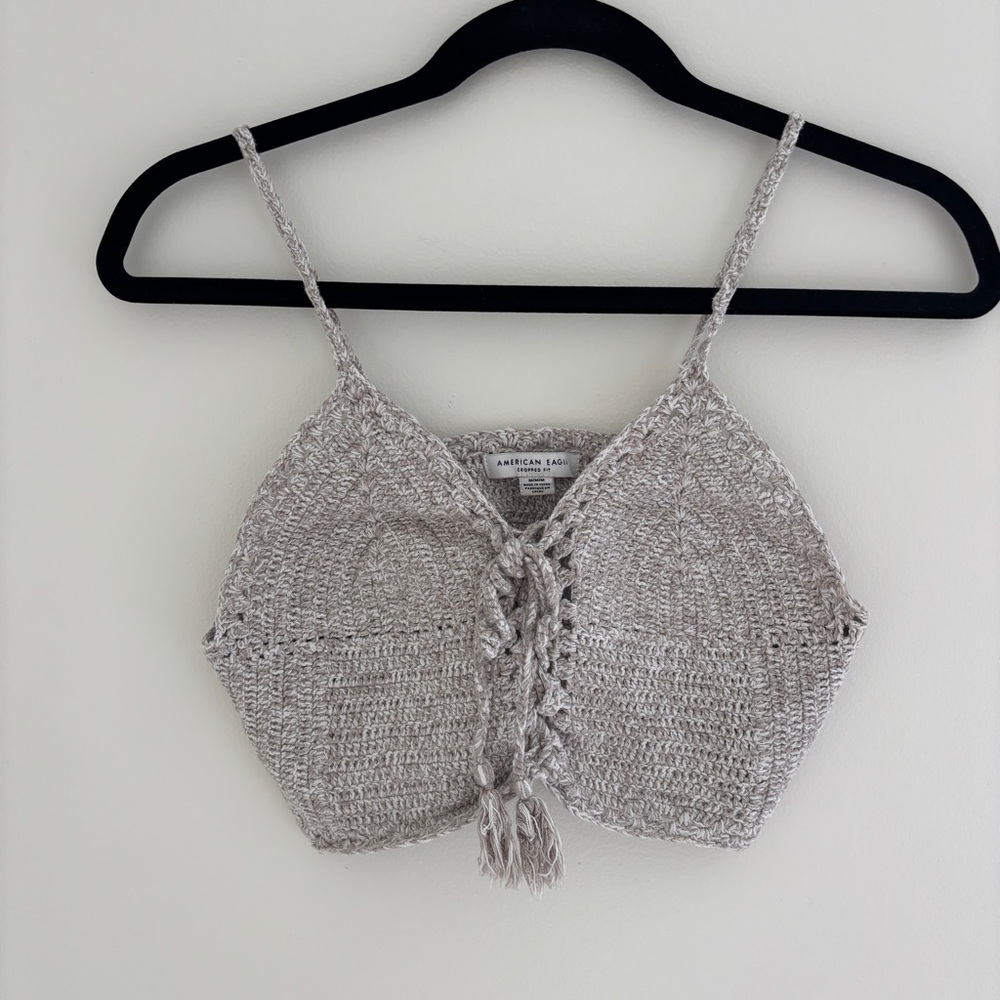 🍀 American Eagle Crochet Crop Top